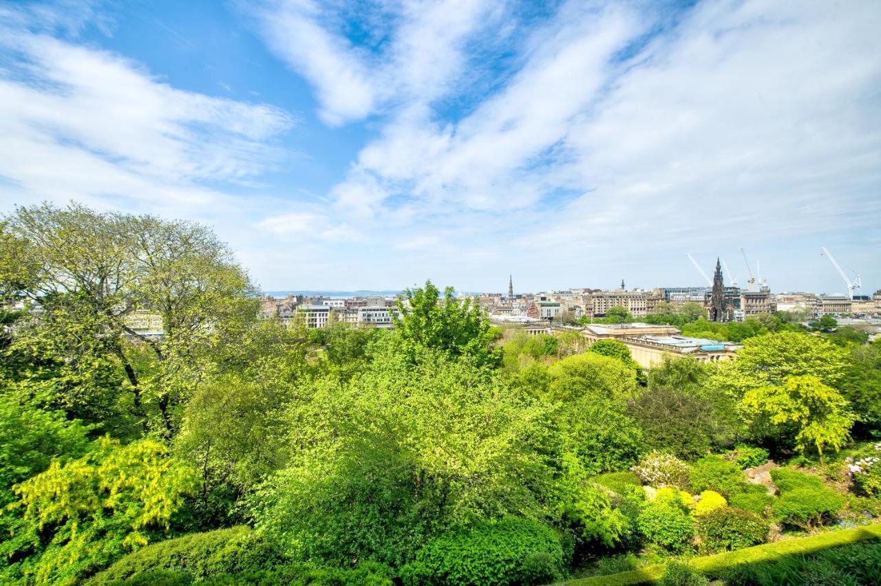 Ferienwohnung Famous House, 1 Minute From Edinburgh Castle Exterior foto